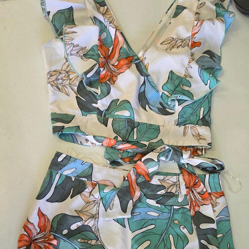 Chicways tropical floral 2 piece
